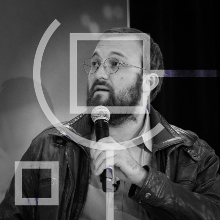 Основатель Cardano пожаловался на увеличение числа ботов в Twitter